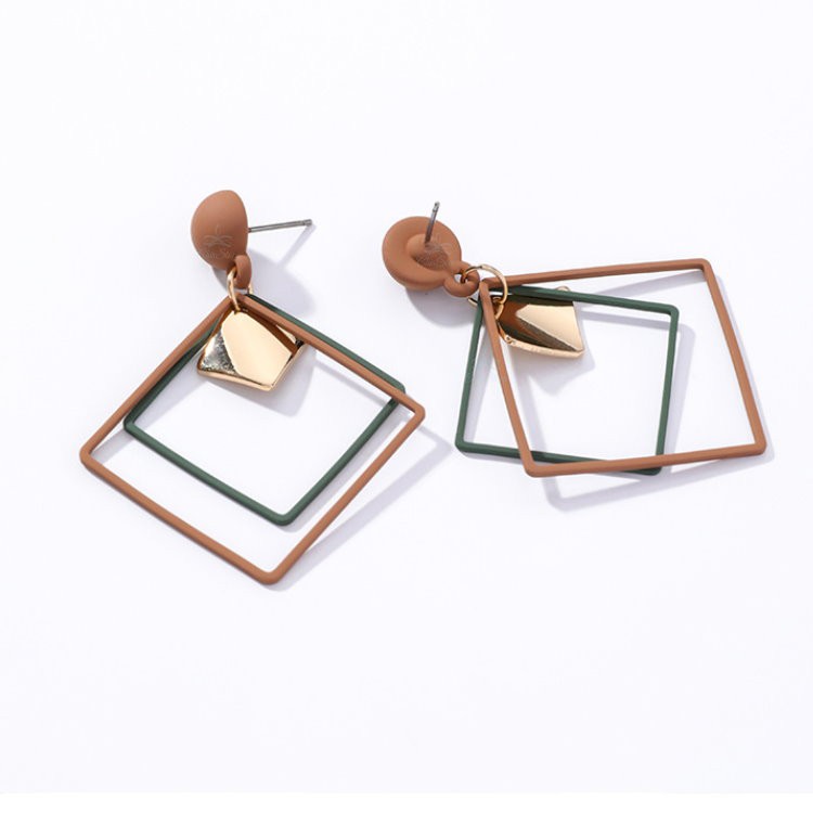 Chis Store【迴點】韓國耳針 復古低調雙層鏤空正方形 漸層方塊 堆疊多層次小圓片 垂墜耳環 無耳洞耳環 夾式耳環