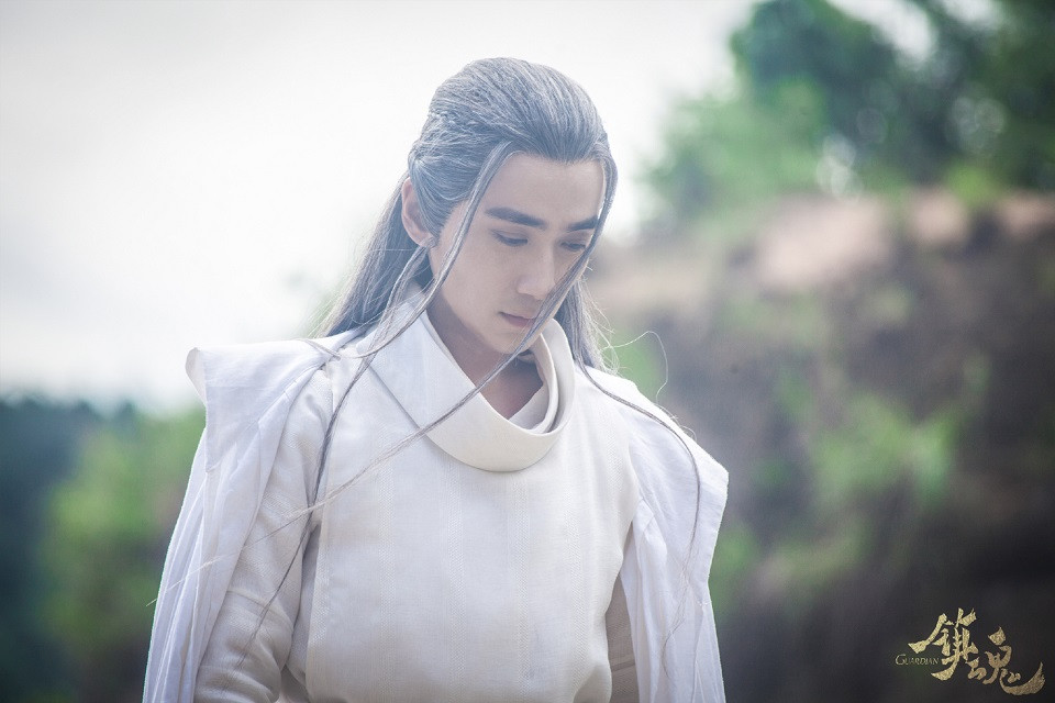 陸網票選「陸劇最迷人反派角色」TOP 1：朱一龍 飾演《鎮魂》夜尊