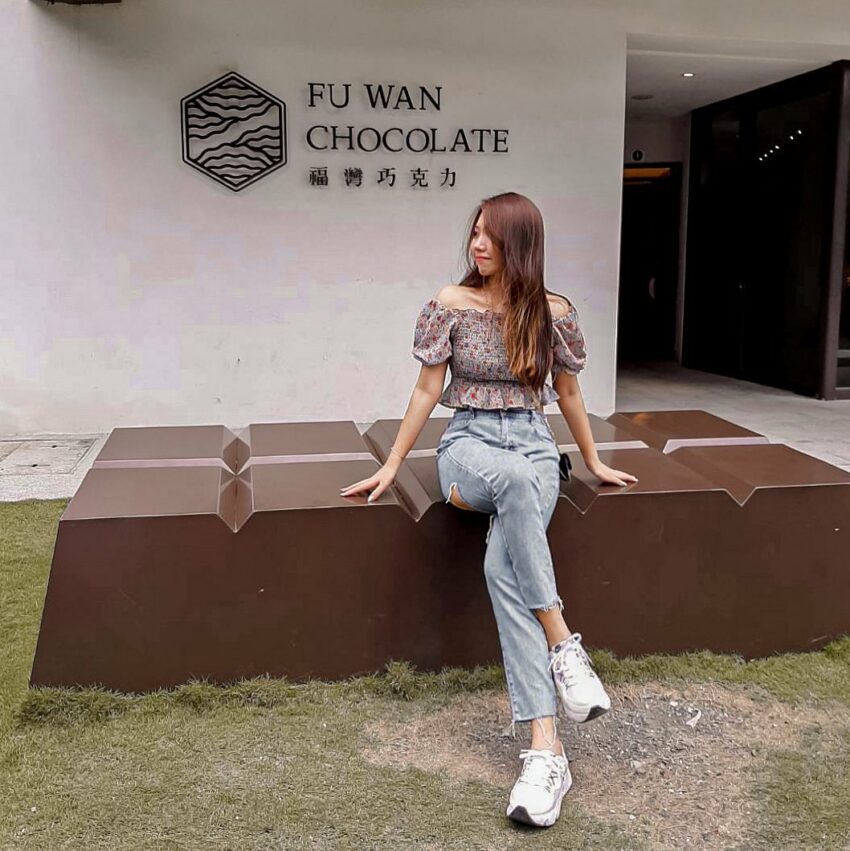 東港美食｜東港名產、伴手禮│福灣巧克力，從生巧克力、黑巧克力、到結合在地食材的各種得獎巧克力，每款都有自己的味道與香氣