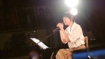 劉若英線上演唱會感動哭慘 「這些歌是你跟我一起唱的」