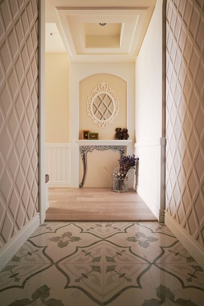 【經典花紋與色彩搭配】完美用色，花卉圖騰讓居家好春天