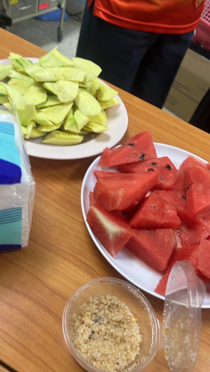 หิวเมื่อไหร่ให้ทักมา
