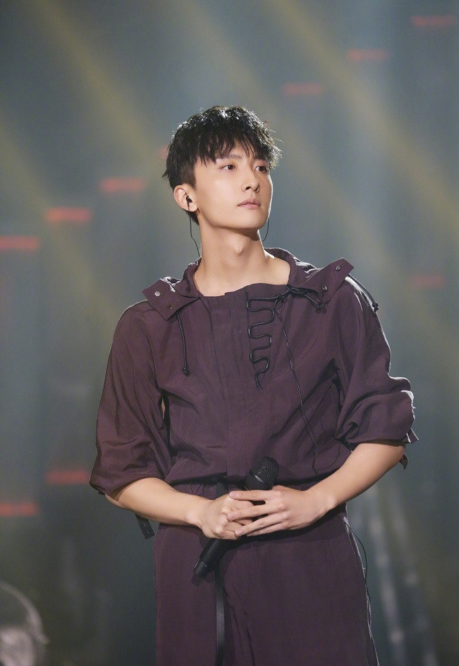 陸劇隱藏版校園男神6：牛駿峰 飾演《二十不惑》趙優秀