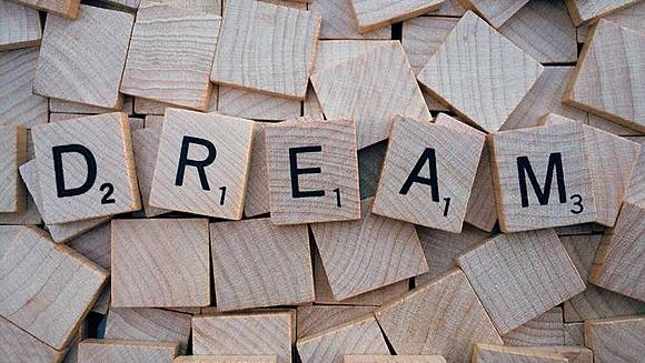 8 Arti Mimpi Seputar Artis Pertanda Adanya Perubahan Dalam Hidup Bola Com Line Today