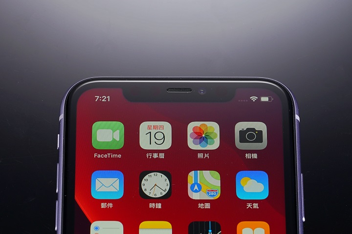 iPhone 11 紫色、綠色實機開箱，一次掌握 5 大特點、換機優惠