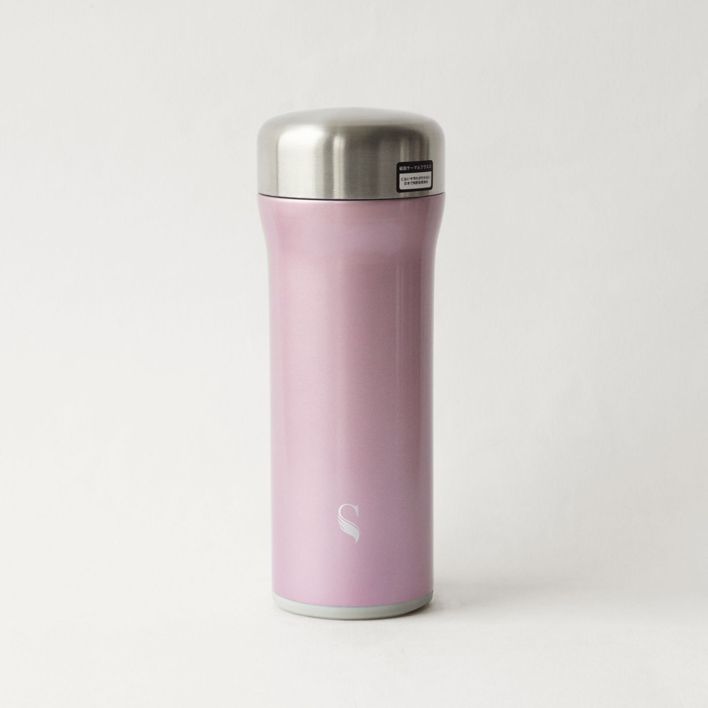 瓶口寬 6.4cm / 高度 19.4cm■ 設計/產地：新加坡設計，中國製造注意事項：◆ 商品保固 - 新品瑕疵提供換貨，因食品容器衛生因素，商品經使用後不提供退換貨服務。◆ 第一次使用，請先以溫水