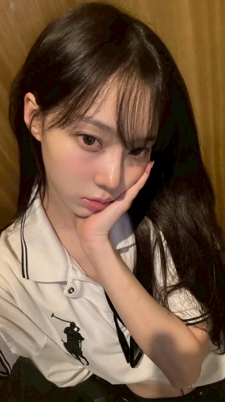 𝐀𝐬𝐭𝐫𝐚 𝐜𝐨𝐯𝐞𝐫 ♡