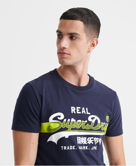 Superdry men's Vintage Logo Cross Hatch T-shirt. A classic style T-shirt featuring a ribbed crew nec