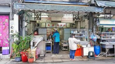 【台北美食】萬福餡餅粥-隱身在大稻程裡讚不絕口的美味窩絲餅