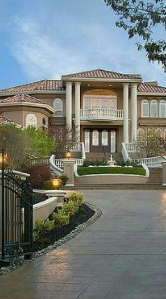 😈Secret mansion😈 Always welcome