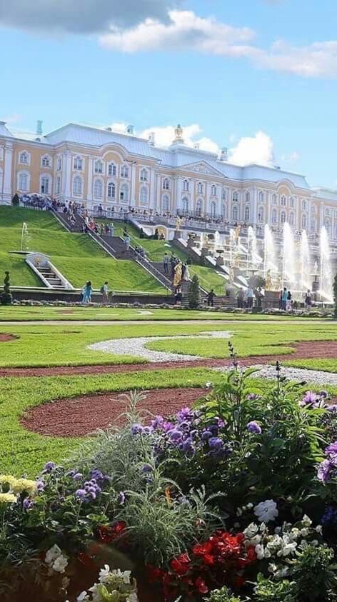 𝒫𝓇𝒾𝓃𝒸ℯ𝓈𝓈 𝒶𝓃𝒹 𝒫𝓇𝒾𝓃𝒸ℯ 𝒮𝒸𝒽ℴℴ𝓁 โรงเรียนเจ้าหญิงและเจ้าชาย