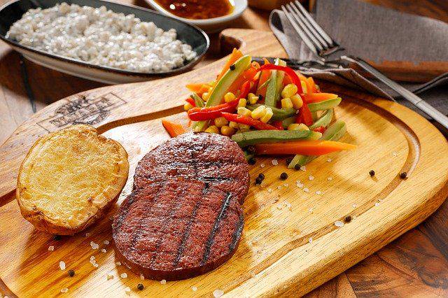 Ciprit Waspada Arti Mimpi Makan Daging Babi Bisa Jadi Pertanda Buruk Simak Penjelasannya