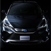 新型ハリアー納車待ち、注文予定の方