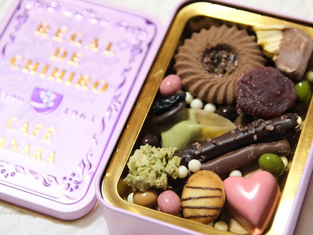 アムール・デュ・ショコラに登場！「カフェタナカ」ここでしか買えない"魅惑の果樹園"クッキー缶（土庄雄平「名古屋深掘りチャンネル」）