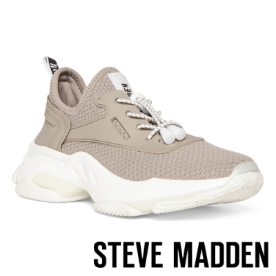 歐美女星私著款 輕鬆拉長腿部曲線 後跟設計打造完美比例 鞋款 歐美尺寸，厚腳者選購大半號