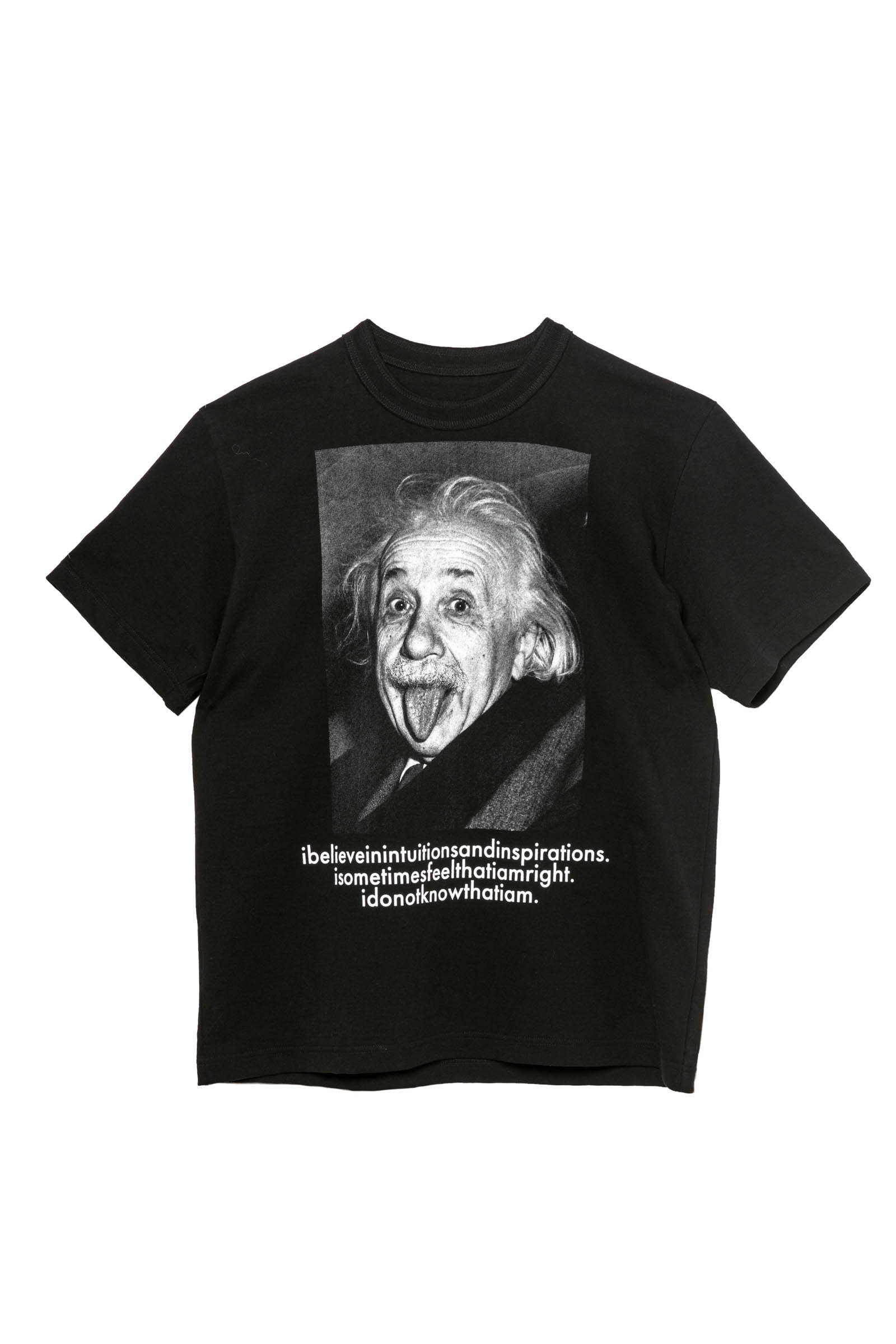 サカイ がアインシュタインモチーフのtシャツとフーディー発売 ポートレートと名言をプリント