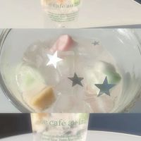 情緒發洩哭哭，生氣都可以抱怨，學校，前任，同學，親戚等等的聊八卦也行，（國小五年級~大學都可以）