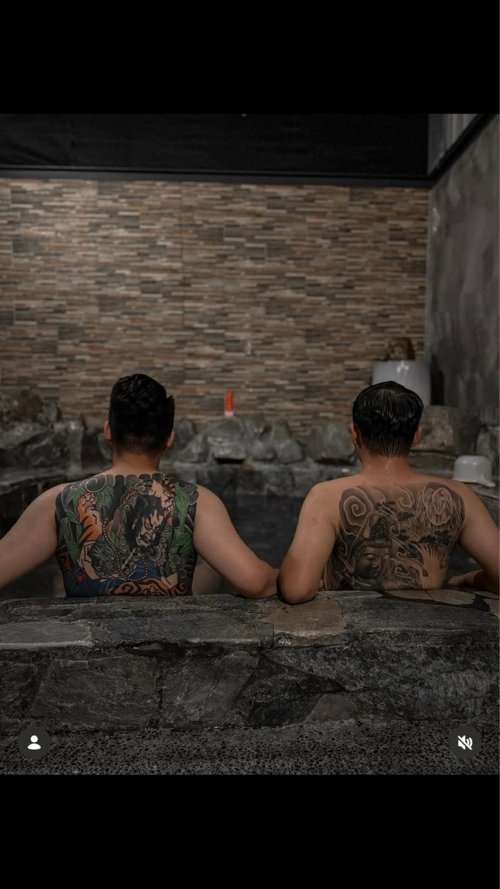 跑跑吃瓜吵架群