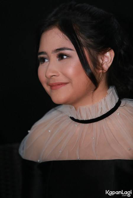 Cerita Prilly Latuconsina Nekat Ingin Bisa Lihat Makhluk Gaib