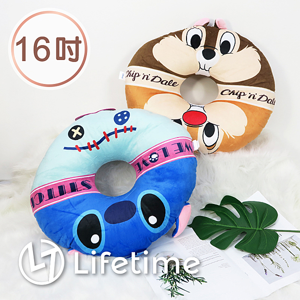 迪士尼雙色 甜甜圈坐墊 抱枕來了 喜歡可愛型的你 絕對不要錯過了 超好搭配的款式 等著你帶回家