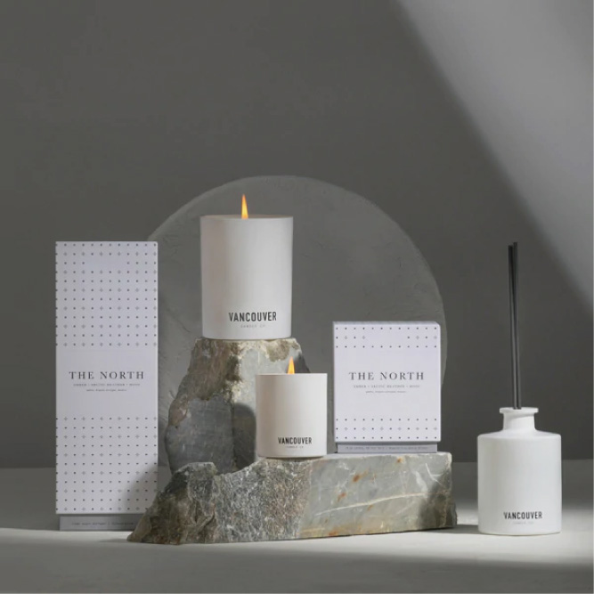 Vancouver Candle Co 加拿大直送香氛 天然大豆蠟香氛蠟燭 大白北系列 THE NORTH 琥珀‧北極石楠花‧苔蘚 10oz