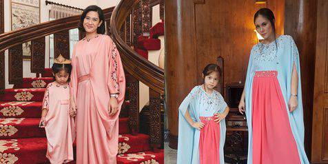 Cantik Cute, Saat Selebritis Kembaran Kaftan Dengan Putri Mereka
