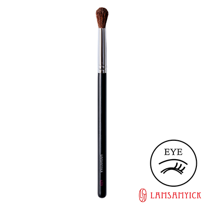暈染打底刷549: 柔軟的圓錐狀刷毛設計,可做眼影打底及融和眼影區塊,並做鼻影重點修飾使用
