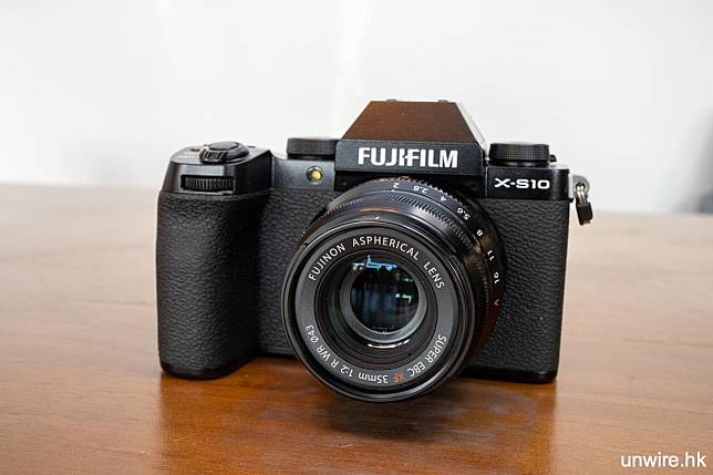 【評測】Fujifilm X-S10 輕巧無反相機開箱香港行貨試相分享相片質素