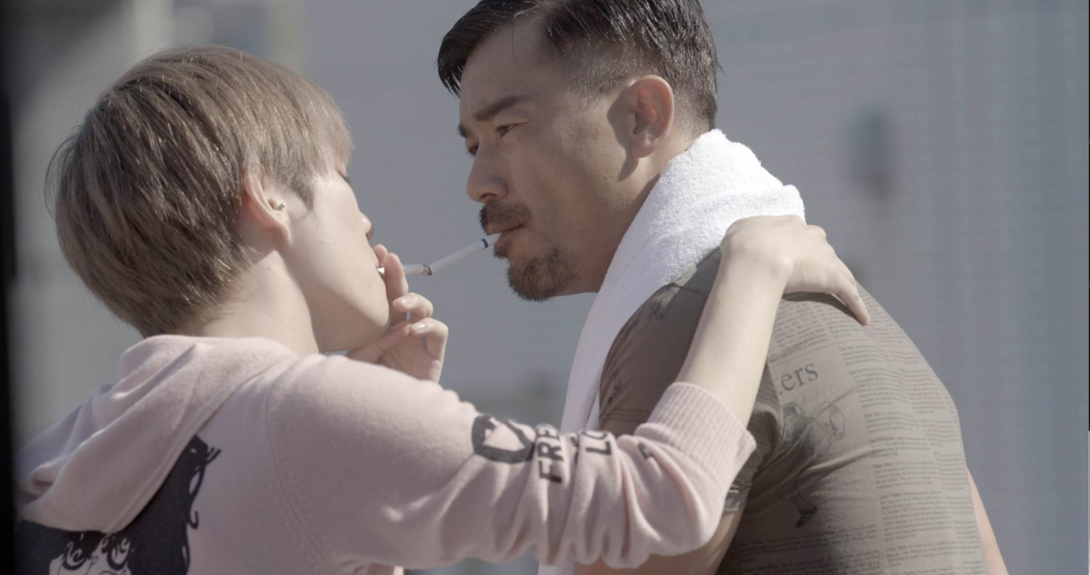 【沉溺】劇照 對於台灣今年五月正式通過同志婚姻合法化，中村祖(右)也大表肯定