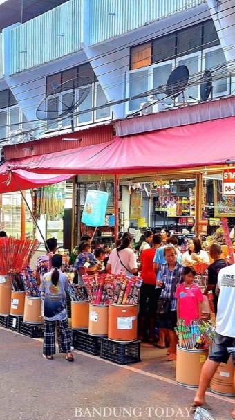 ร้านสตีฟ จอบส์ ขายส่ง