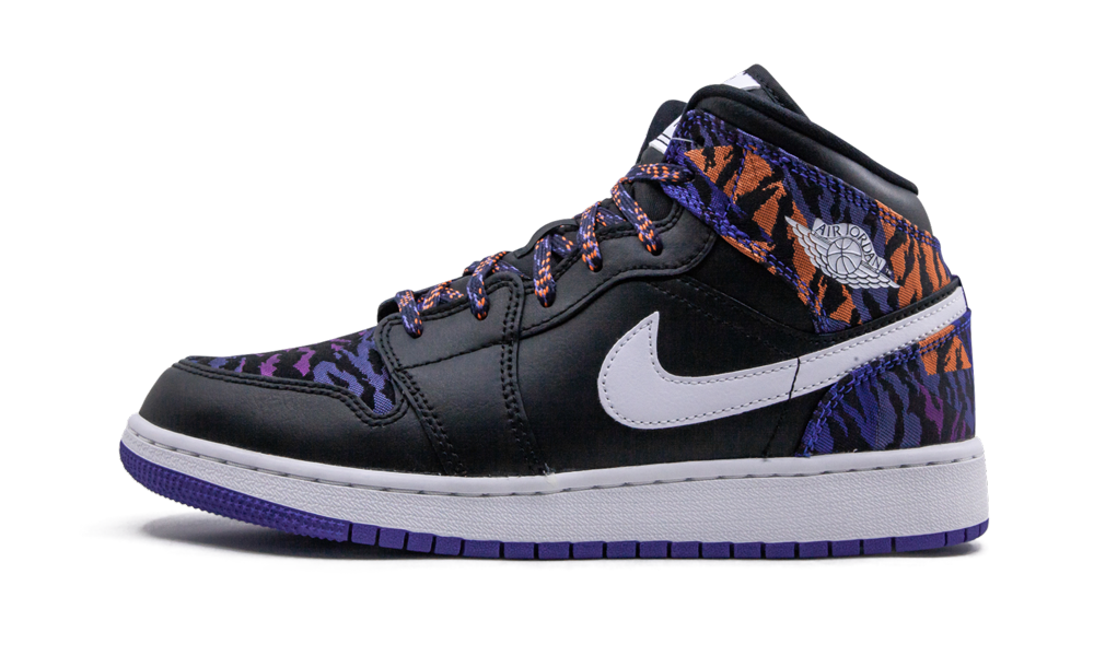 The Air Jordan 1 Mid SE GS 