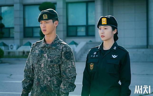 Drama krystal jadi tentara