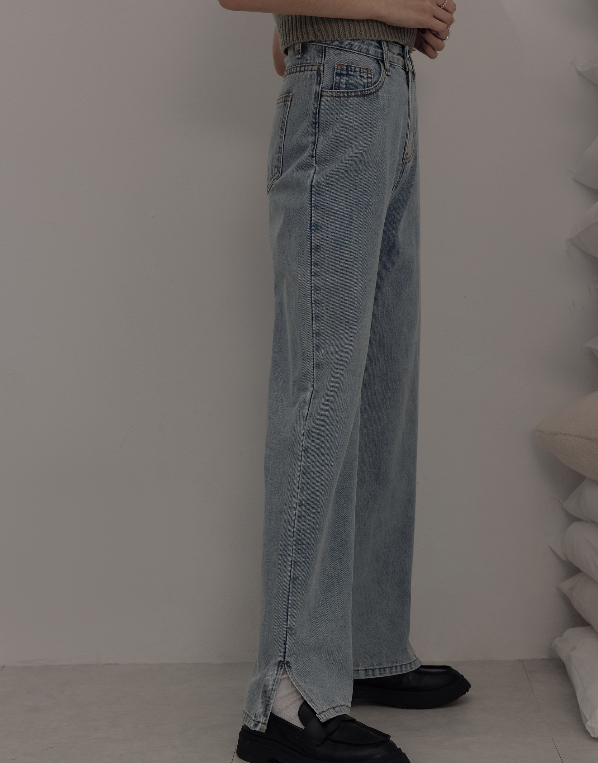 #PS901 & IN THING 側邊開岔牛仔褲-PAZZO