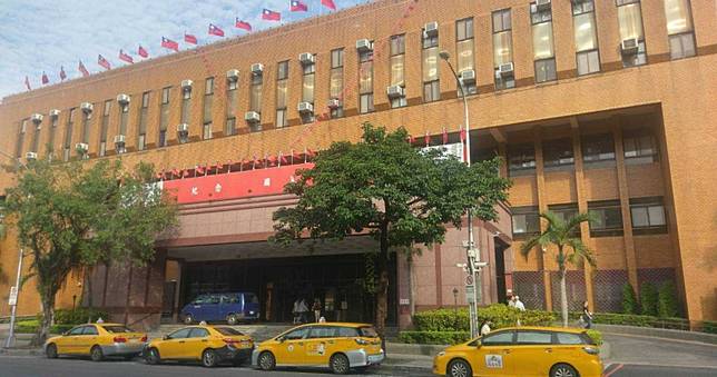 路倒死亡男子與新冠肺炎有地緣關係　檢體送昆陽實驗室