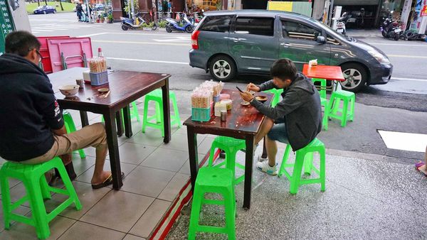 【花蓮美食】車頭虱目魚-花蓮火車站附近必吃的虱目魚美食小吃店