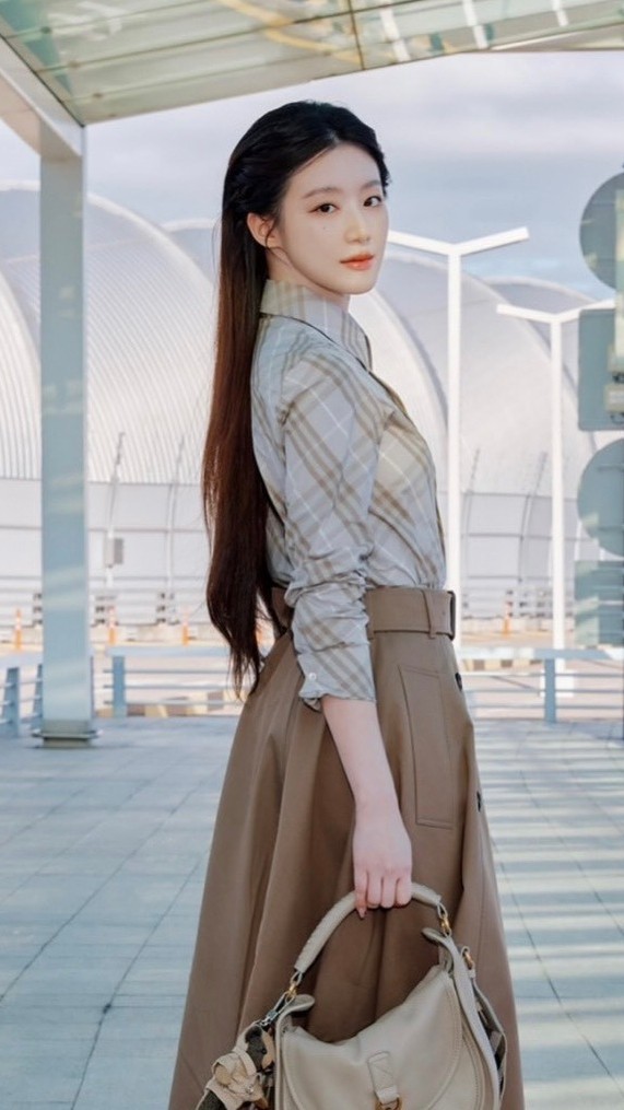 ꒰💭꒱ 𝓢𝓸𝓯𝓽 𝓦𝓸𝓻𝓵𝓭 ♡｡⋆｡ 𓂃 ࣪ ˖ 🕊️