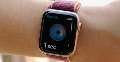 Apple Watch 在台成閹割版？心電圖、血氧監測在台啟用露曙光| LINE購物