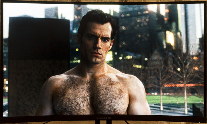 GIGA G32QC 165Hz 極速HDR 電競螢曲面幕，1ms 超快反應，OSD Sidekick 強大操控力