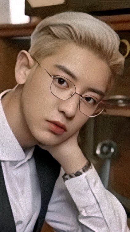 ผู้รู้ทุกอย่าง