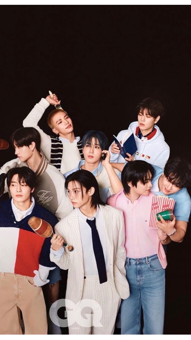 Stray kids高等学校