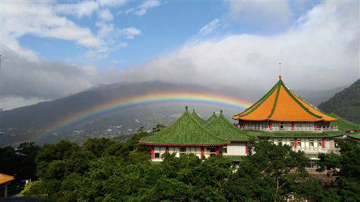 Today, 9 hours rainbow hanging on our sky 