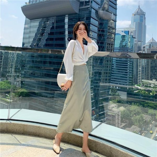 2019新款春夏韓版長袖打結設計感性感小心機雪紡上衣百搭襯衫女