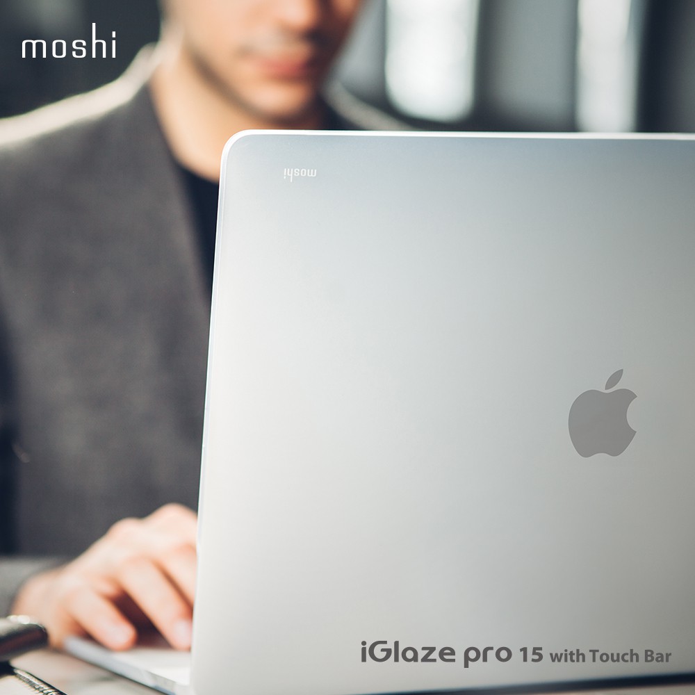 #moshi #iglaze #apple #mac #macbook #pro #15 #touchbar #2017 #new #輕薄 #防刮 #保護Moshi iGlaze 輕薄防刮保護殼，結合