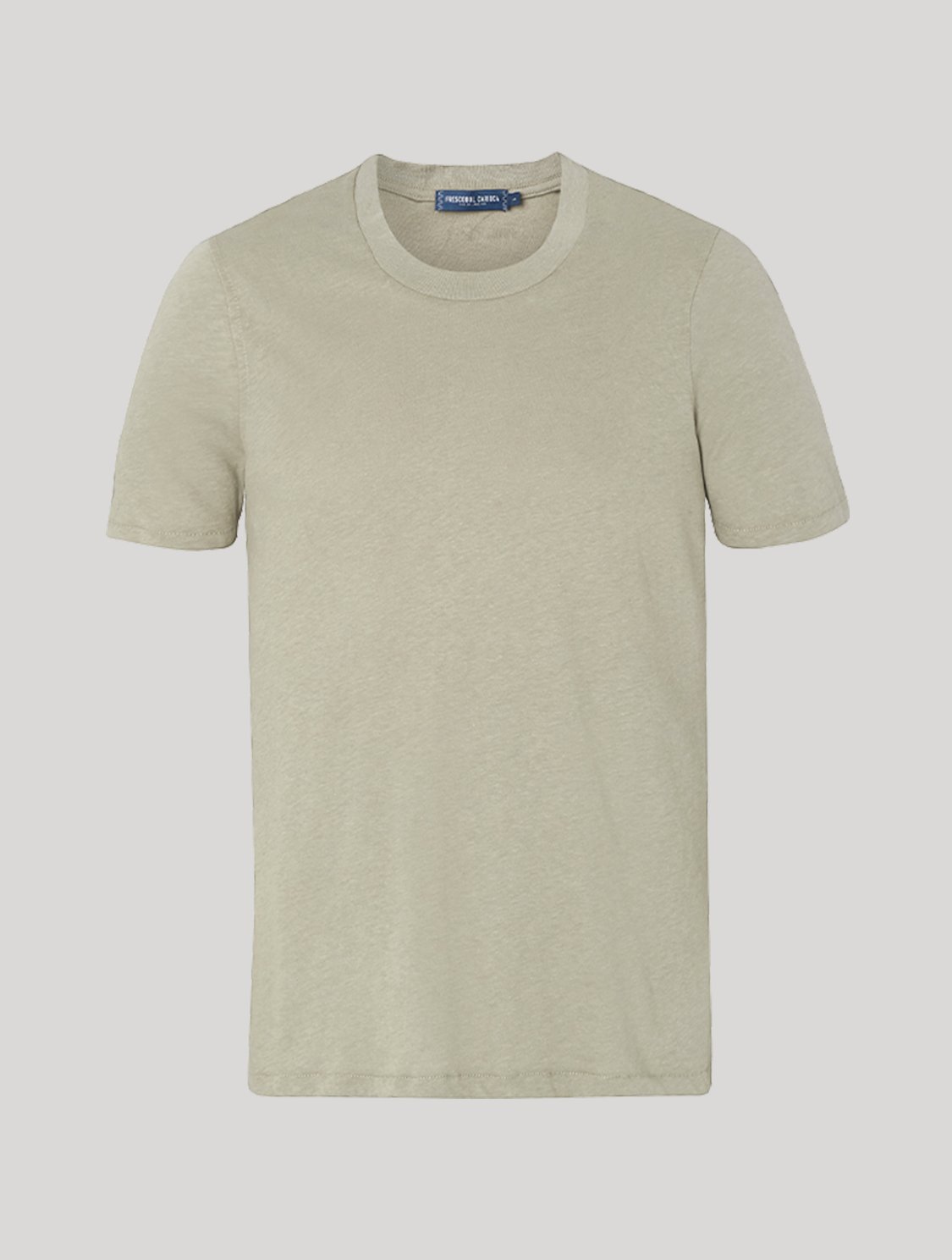 A contemporary take on a wardrobe essential, our U-neck T-shirt is perfect for warm weather dressing