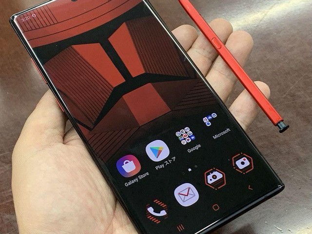 スマートフォン「スターウォーズ」モデル