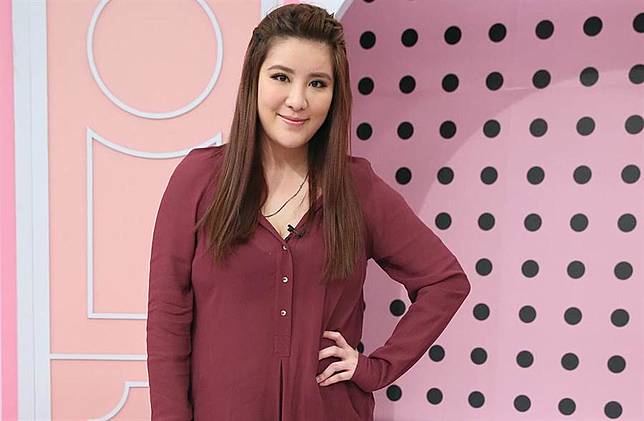 小禎誤以為收餐盤是貼心行為，實際上空服員覺得相當困擾。(中時資料照片)