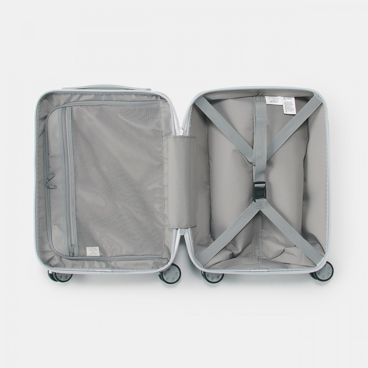 MUJI無印良品白色「四輪硬殼止滑拉桿箱」行李箱尺寸：17吋、20吋、26吋、28吋與29吋