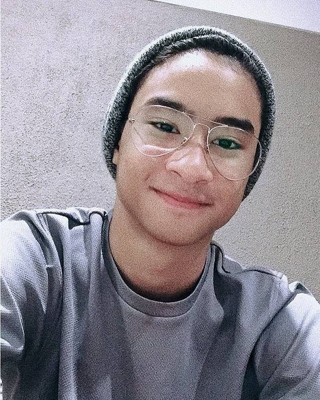 10 Anak Artis Ini Tumbuh Jadi Pemuda Ganteng Mempesona