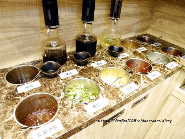 【蘆洲美食】剪刀石頭布鍋物專賣店 #火鍋 #牛奶鍋 #平價火鍋 #三民高中站 (2).JPG