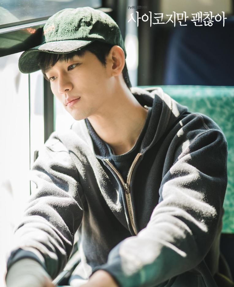 《雖然是精神病但沒關係》金秀賢當完兵男人味爆發！原本是呆萌弟弟，幫禁慾又誘惑